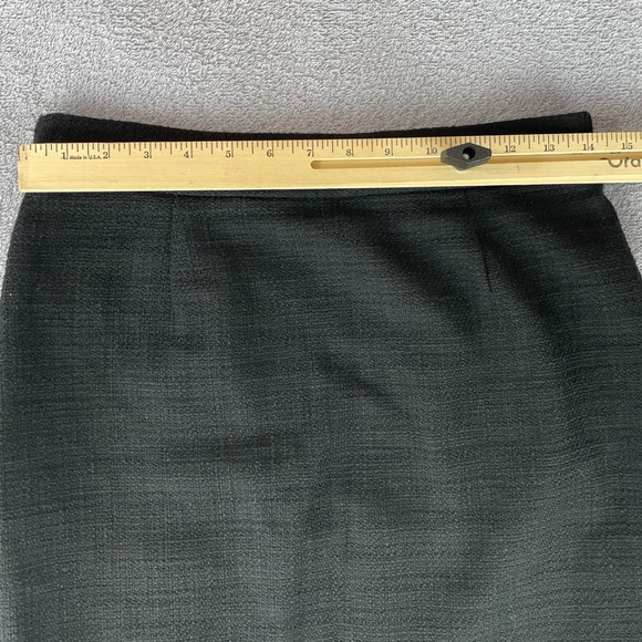 Karl Lagerfeld Fringe Mini Skirt Women's Size 2 Buckle Black Six Buttons Office - Picture 9 of 12